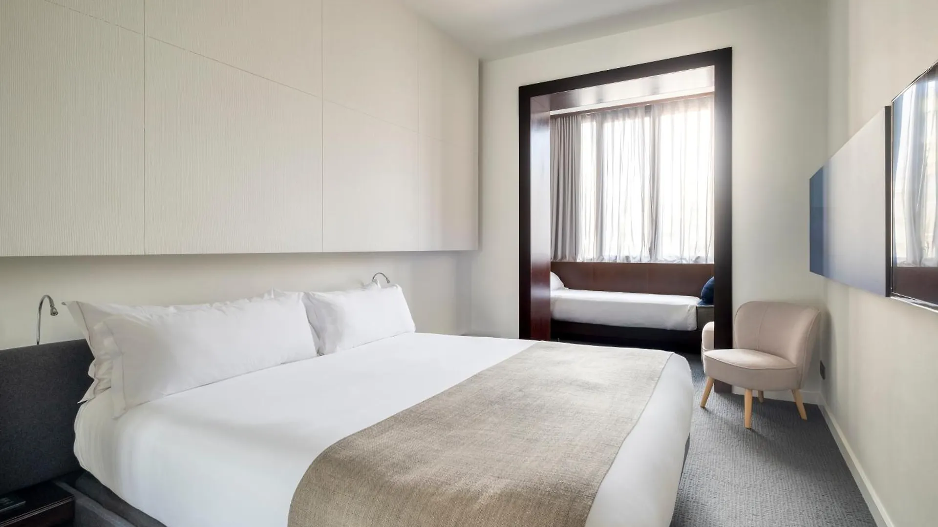Sixtytwo Hotel Barcelona 4*,